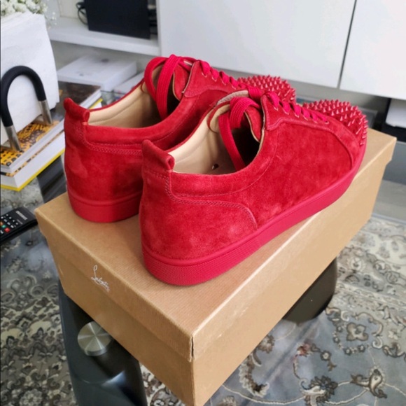 Hi! I’m selling red Christian loubitons worn once - Picture 4 of 5